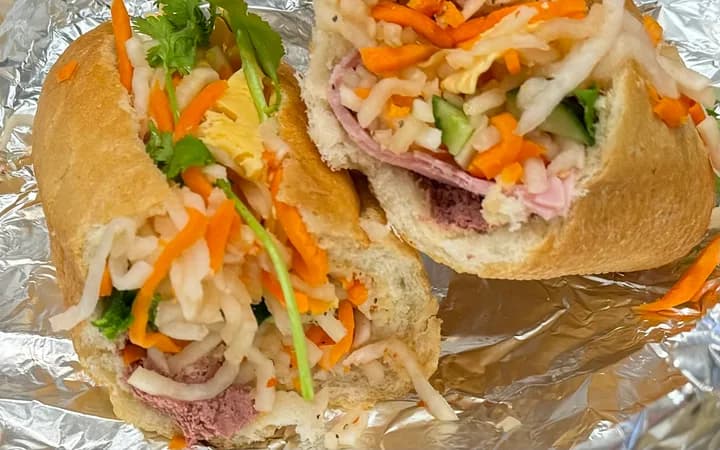 Ba-Le Sandwich Shop (UH Manoa)
